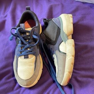 Vionic Blue and White walking Shoes size 8
